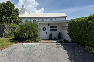203 Seacrest Ln, Delray Beach, FL 33444 - Photo 16