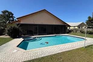 3104 Peachtree Cir, Davie, FL 33328 - Photo 12