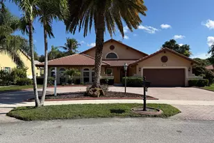 3104 Peachtree Cir, Davie, FL 33328 - Photo 2