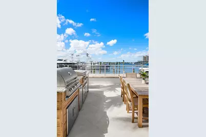 180 Lake Drive #2103, Palm Beach Shores, FL 33404 - Photo 12