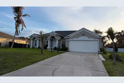 956 SW Del Rio Boulevard, Port Saint Lucie, FL 34953 - Photo 1