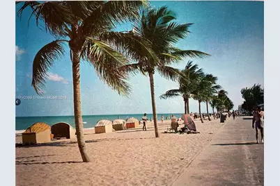 700 NE 14th Avenue NE #404, Hallandale Beach, FL 33009 - Photo 36