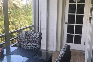700 NE 14th Ave NE, Hallandale Beach, FL 33009 - Photo 14