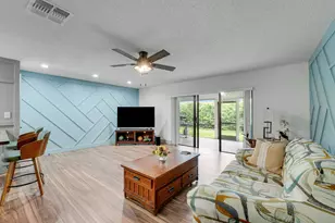 21691 Cypress Rd, Boca Raton, FL 33433 - Photo 10
