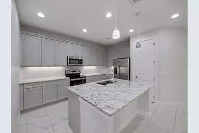 24072 SW Firenze Way, Port Saint Lucie, FL 34986 - Photo 4