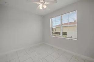 24072 SW Firenze Wy, Port Saint Lucie, FL 34986 - Photo 8