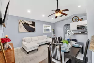 4334 Cambridge St, Lake Worth Beach, FL 33461 - Photo 4