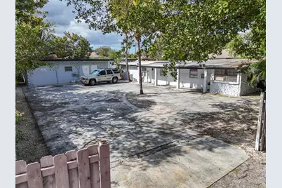 633 NW 15th Avenue, Fort Lauderdale, FL  - Photo 1