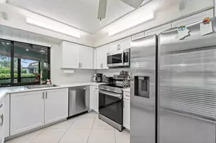 643 W Lakewoode Cir, Delray Beach, FL 33445 - Photo 16