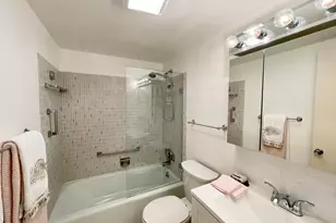 2880 Lake Osborne Dr, Lake Worth Beach, FL 33461 - Photo 10