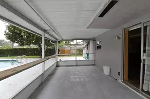 8954 SW 52nd Ct, Cooper City, FL 33328 - Photo 10