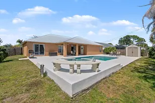 2674 SE Creston Ln, Port Saint Lucie, FL 34952 - Photo 22