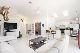 2606 Bedford Mews Dr, Wellington, FL 33414 - Photo 4