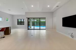 8308 Pedigree Cir, Lake Worth, FL 33467 - Photo 10
