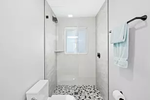 2754 NE 31st Ct, Lighthouse Point, FL 33064 - Photo 14