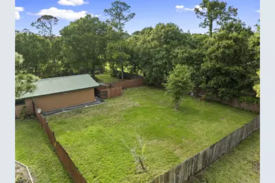 2725 Twin Oaks Trail, Fort Pierce, FL 34945 - Photo 48