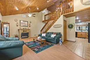 2725 Twin Oaks Trail, Fort Pierce, FL 34945 - Photo 18