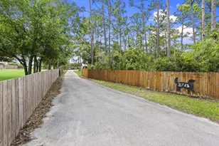 2725 Twin Oaks Trail, Fort Pierce, FL 34945 - Photo 1
