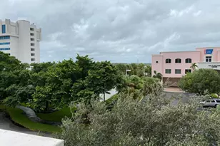 616 Clearwater Park Rd, West Palm Beach, FL 33401 - Photo 10