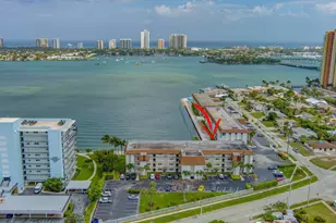 2936 Lake Shore Dr, Riviera Beach, FL 33404 - Photo 26