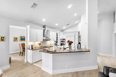 3010 Hampton Circle, Boca Raton, FL 33434 - Photo 6