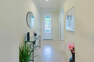 221 SE Longview Dr, Port Saint Lucie, FL 34984 - Photo 4