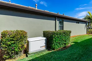 221 SE Longview Dr, Port Saint Lucie, FL 34984 - Photo 30