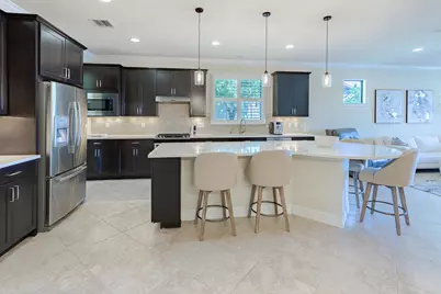 221 SE Longview Drive, Port Saint Lucie, FL 34984 - Photo 10