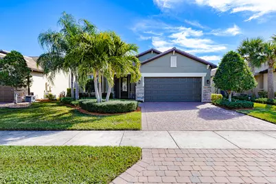 221 SE Longview Drive, Port Saint Lucie, FL 34984 - Photo 2