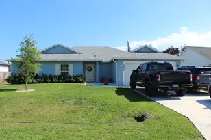 5425 NW Edgewater Ave, Port Saint Lucie, FL 34983 - Photo 2