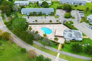 392 Markham R, Deerfield Beach, FL 33442 - Photo 28