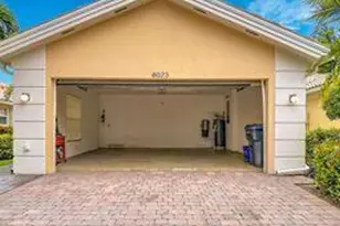 8023 Montserrat Pl, Wellington, FL 33414 - Photo 12