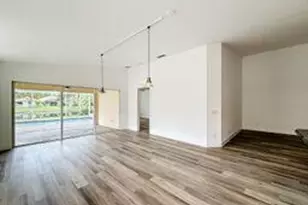 8023 Montserrat Pl, Wellington, FL 33414 - Photo 28