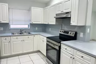1096 Staghorn St, Wellington, FL 33414 - Photo 6