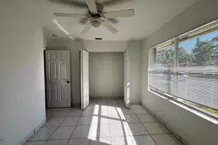 1096 Staghorn St, Wellington, FL 33414 - Photo 10