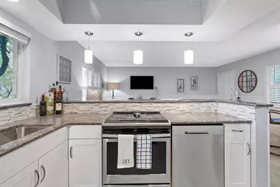 1030 Langer Way #5, Delray Beach, FL 33483 - Photo 10