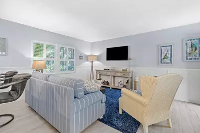 1030 Langer Way #5, Delray Beach, FL 33483 - Photo 4
