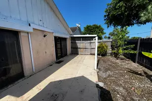 5402 Bonky Ct, West Palm Beach, FL 33415 - Photo 6
