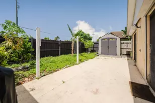 5402 Bonky Ct, West Palm Beach, FL 33415 - Photo 32