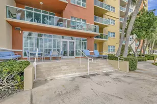 2640 Lake Shore Dr, Riviera Beach, FL 33404 - Photo 60
