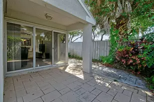 49 Admirals Ct, Palm Beach Gardens, FL 33418 - Photo 18