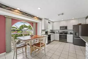 902 Egret Ave, Fort Pierce, FL 34982 - Photo 10