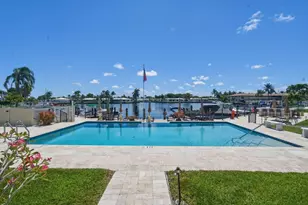 700 Pine Dr, Pompano Beach, FL 33060 - Photo 20