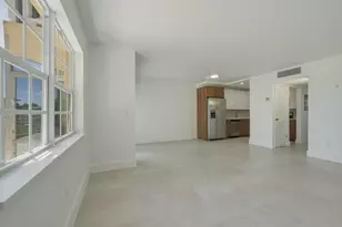 700 Pine Dr, Pompano Beach, FL 33060 - Photo 4