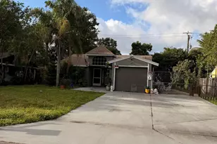 4716 Appaloosa St, West Palm Beach, FL 33417 - Photo 1