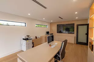 807 Hollywood Pl, West Palm Beach, FL 33405 - Photo 34