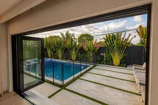 807 Hollywood Pl, West Palm Beach, FL 33405 - Photo 36