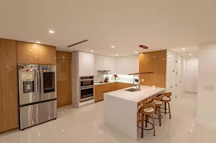807 Hollywood Pl, West Palm Beach, FL 33405 - Photo 14