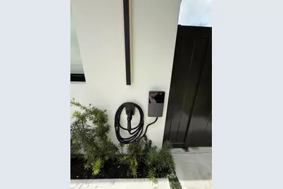 807 Hollywood Place, West Palm Beach, FL 33405 - Photo 60