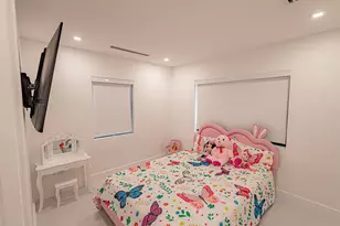 807 Hollywood Pl, West Palm Beach, FL 33405 - Photo 44